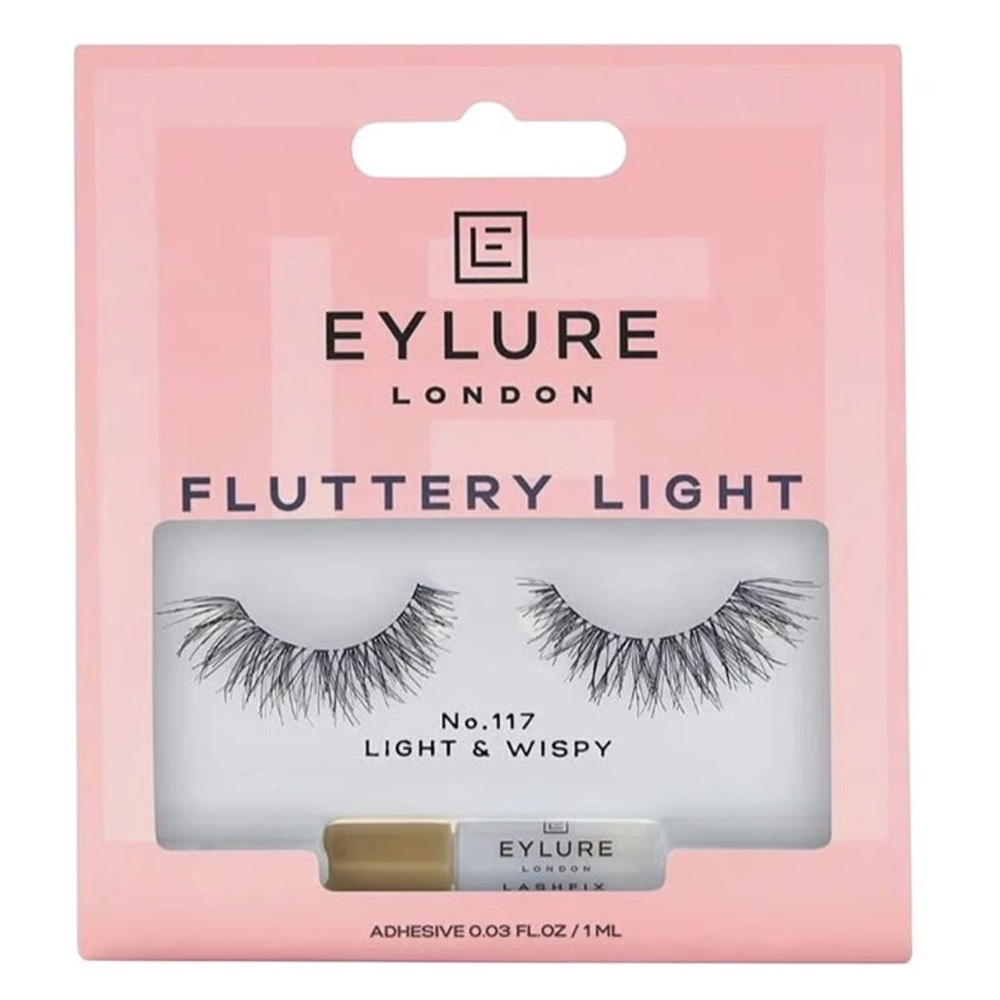 New unopened Eylure Texture Lashes 117 Fluttery Light Wispy False Lashes x1